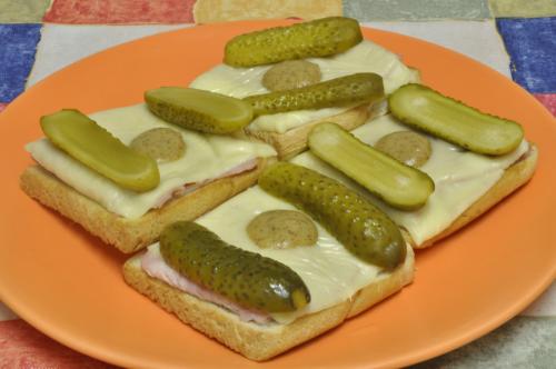 Toasty se šunkou I – Snadné Česko recept, zvládnete za Do 30 minut